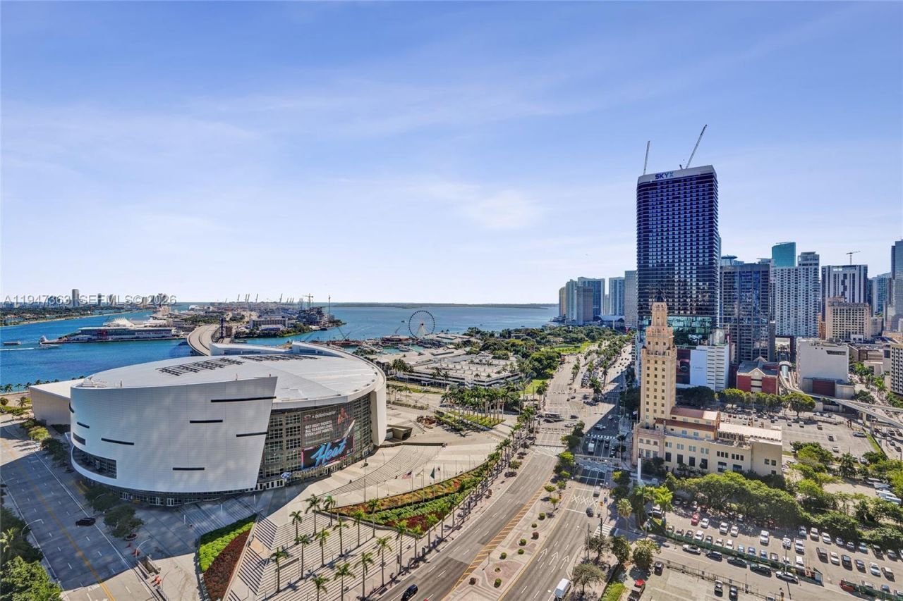 888 Biscayne Blvd , Unit 2404, Miami, FL 33132 Photo