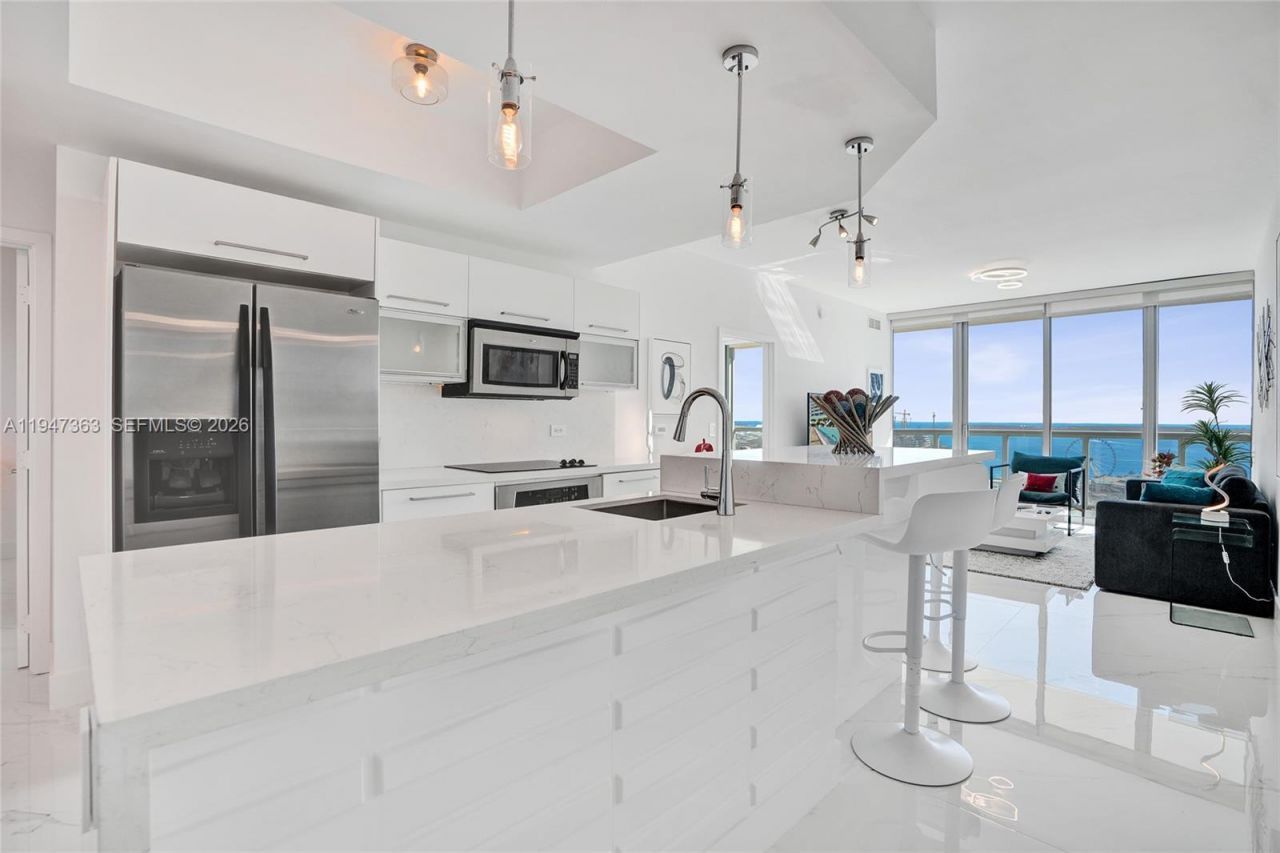 888 Biscayne Blvd , Unit 2404, Miami, FL 33132 Photo