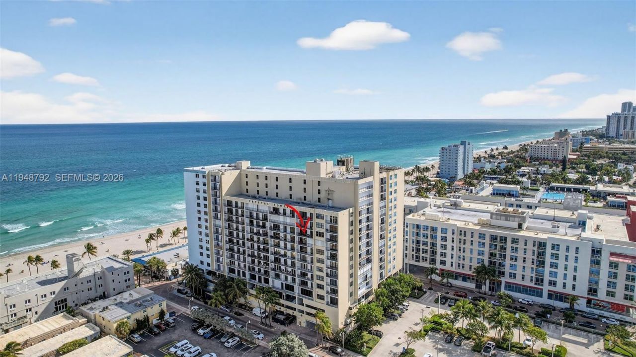 322 Buchanan St, Unit 1108, Hollywood, FL 33019 Photo