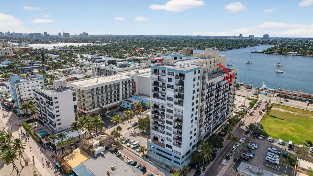 322 Buchanan St, Unit 1108, Hollywood, FL 33019 Photo