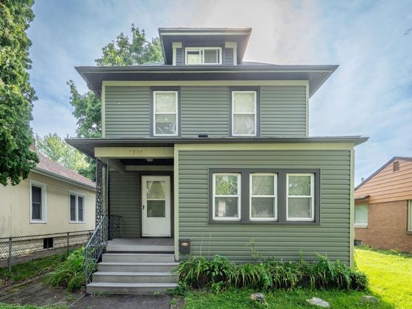 1721 28th Street , Rock Island, IL 61201