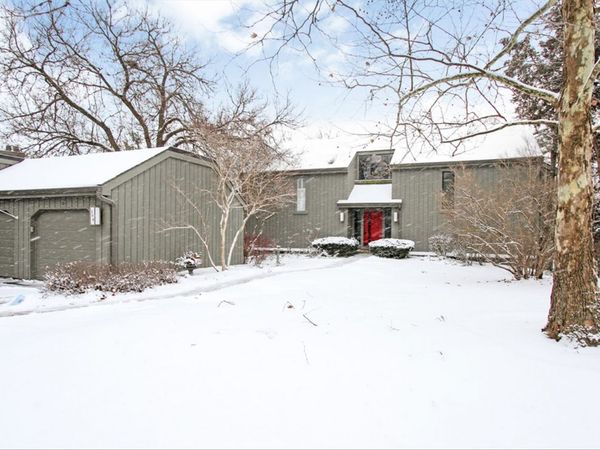 299 MALLARD POINT Point, Unit D, Lake Barrington, IL 60010