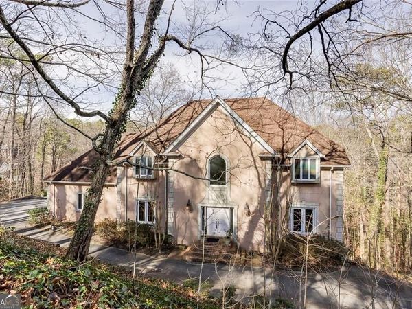 5105 Jett Forest Trail NW, Atlanta, GA 30327