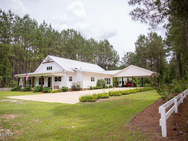 3379 Acy Road, Vernon, FL 32462