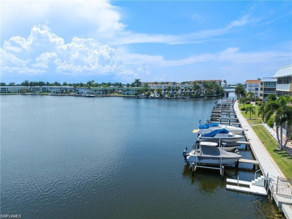3070 Gulf Shore Blvd N, Unit 103, Naples, FL 34103 Photo