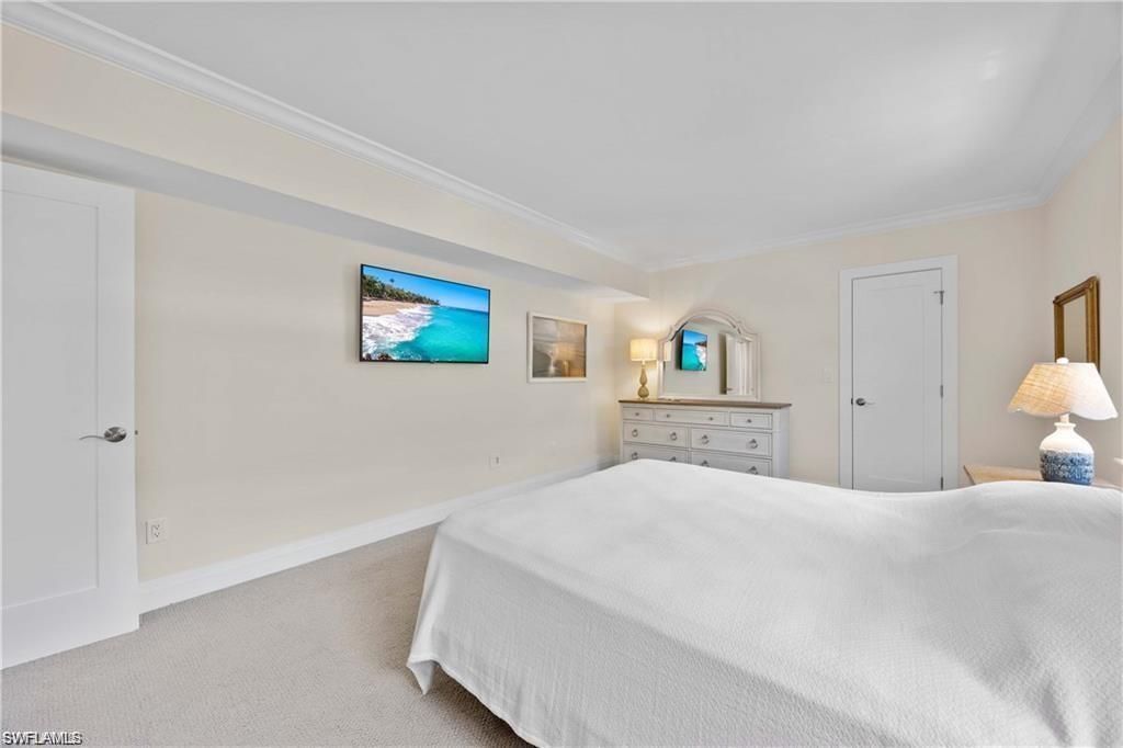 3070 Gulf Shore Blvd N, Unit 103, Naples, FL 34103 Photo