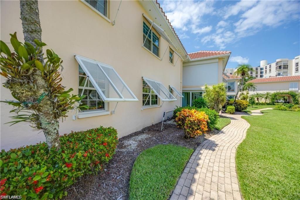 3070 Gulf Shore Blvd N, Unit 103, Naples, FL 34103 Photo