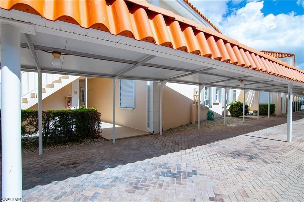 3070 Gulf Shore Blvd N, Unit 103, Naples, FL 34103 Photo