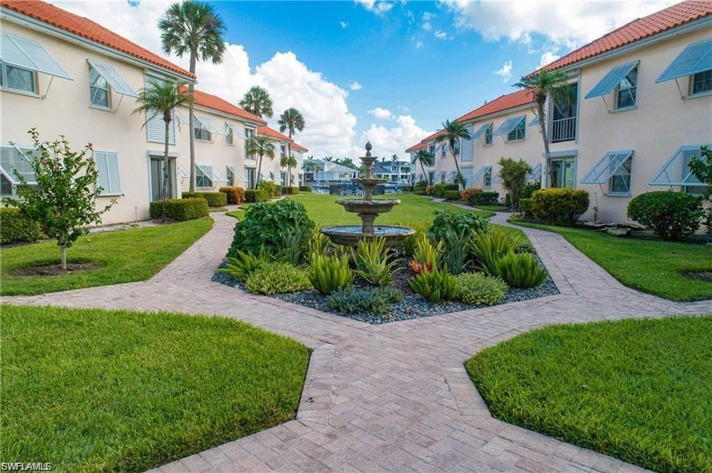 3070 Gulf Shore Blvd N, Unit 103, Naples, FL 34103 Photo