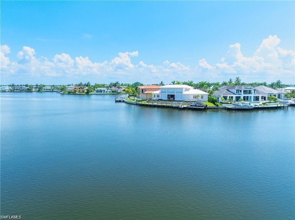 3070 Gulf Shore Blvd N, Unit 103, Naples, FL 34103 Photo