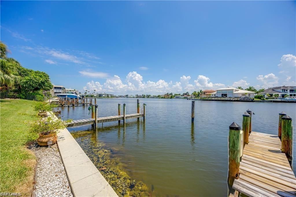 3070 Gulf Shore Blvd N, Unit 103, Naples, FL 34103 Photo