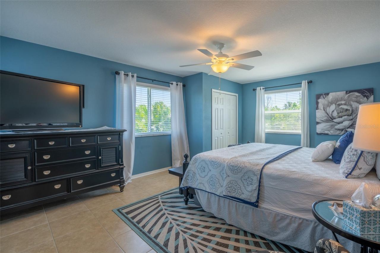 309 Royal Bonnet Drive, Apollo Beach, FL 33572 Photo