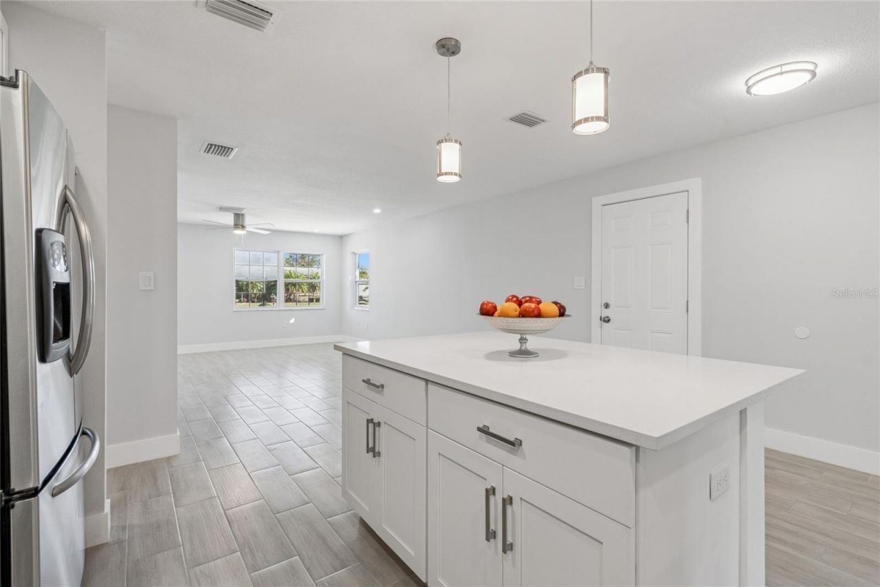 204 22nd Street Court Ne, Bradenton, FL 34208 Photo