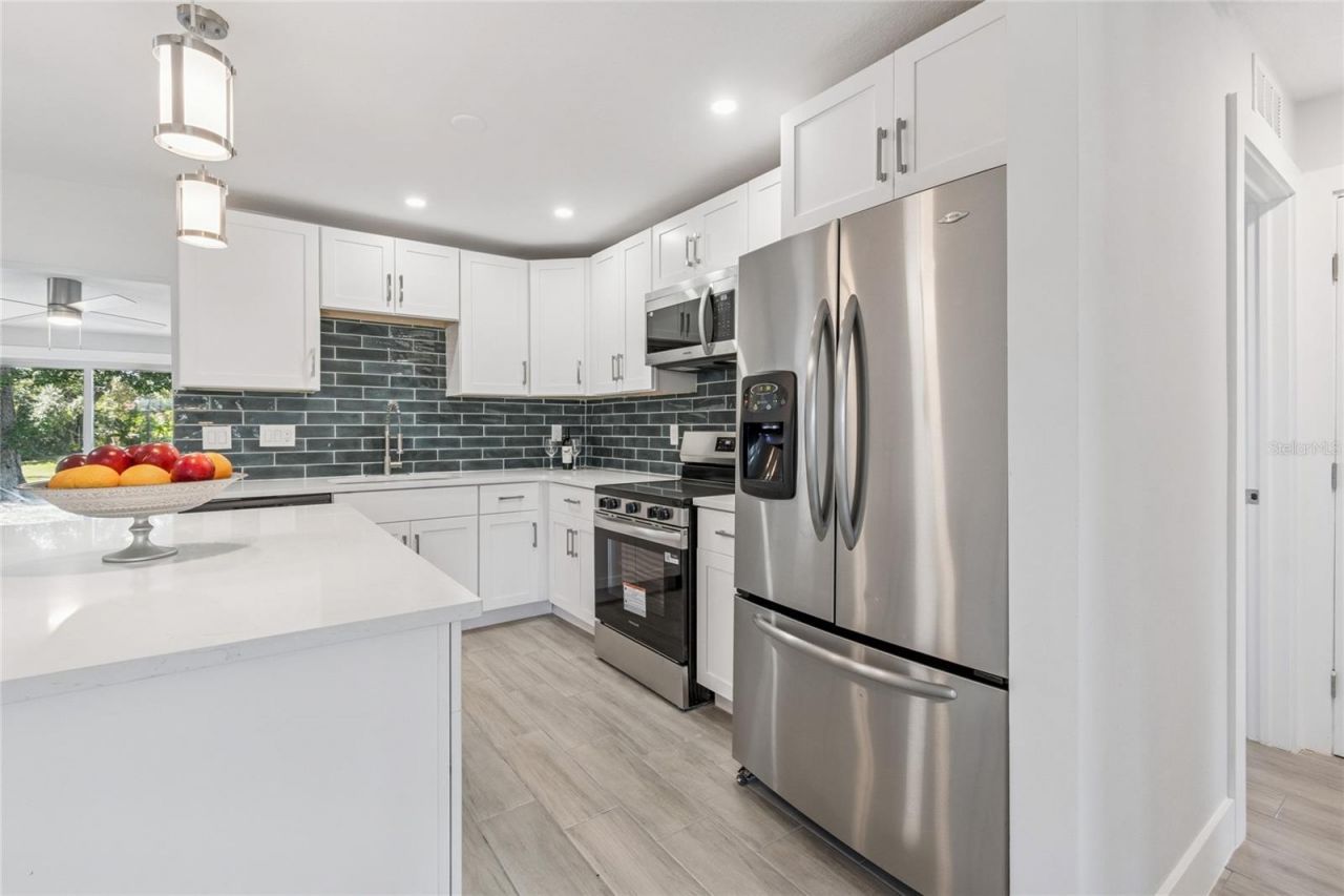 204 22nd Street Court Ne, Bradenton, FL 34208 Photo