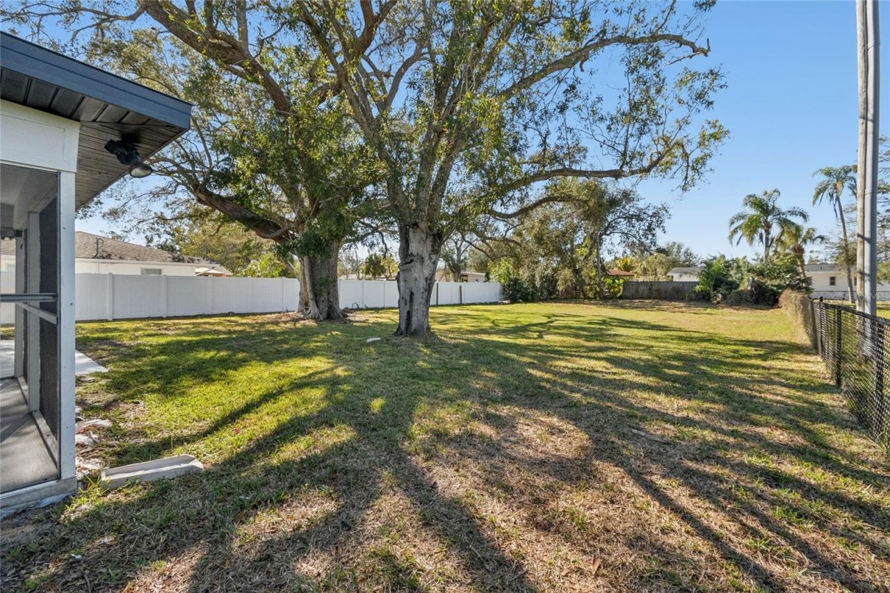 204 22nd Street Court Ne, Bradenton, FL 34208 Photo