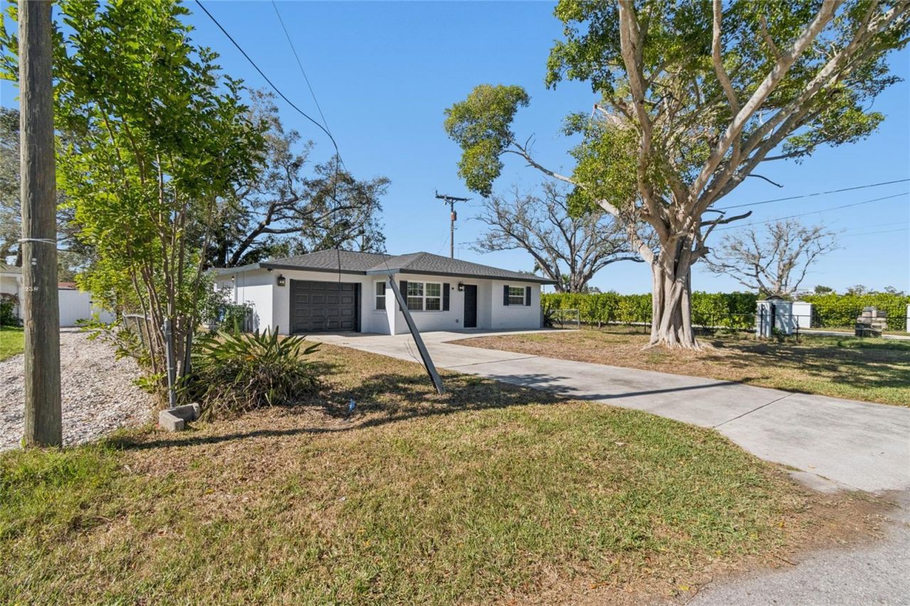 204 22nd Street Court Ne, Bradenton, FL 34208 Photo