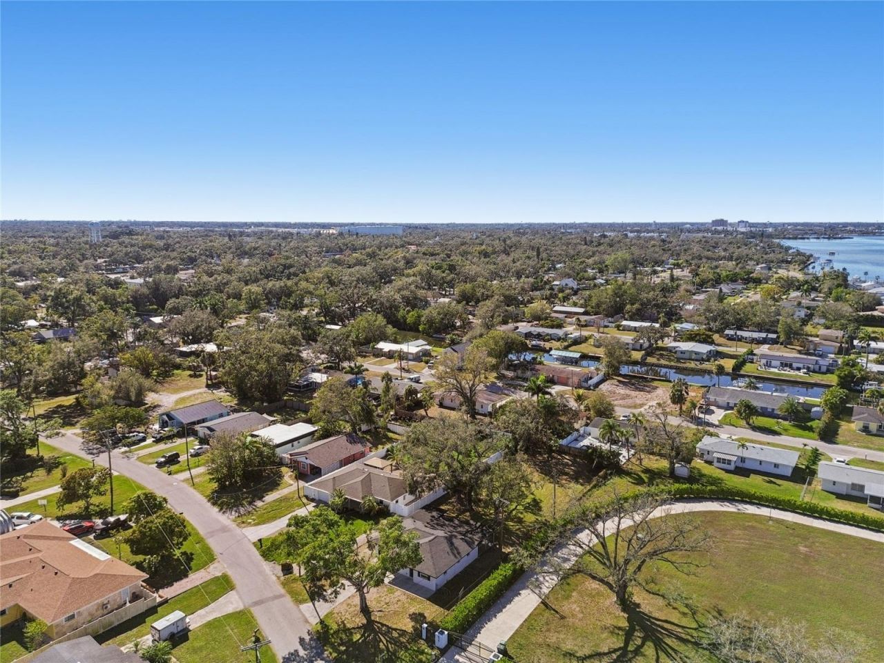 204 22nd Street Court Ne, Bradenton, FL 34208 Photo