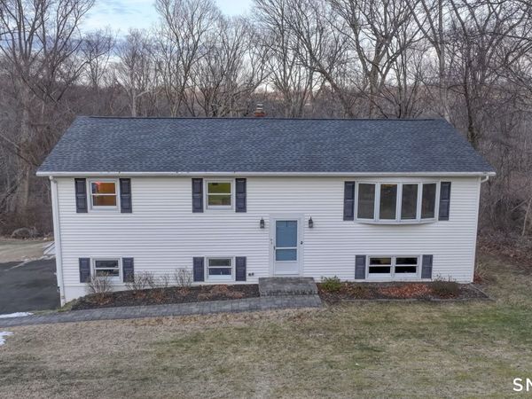 19 Eastwood, Danbury, CT 06811