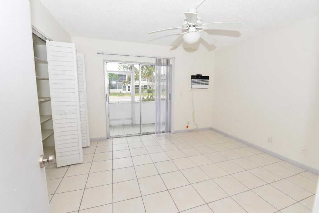 164 Andover G, West Palm Beach, FL 33417 Photo