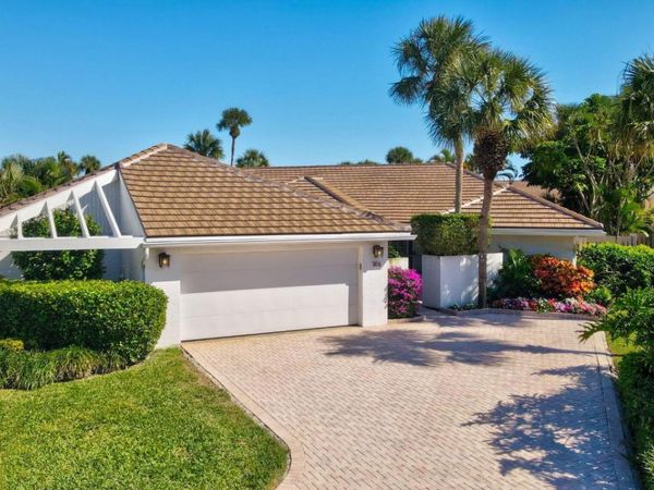 20516 Linksview Way, Boca Raton, FL 33434