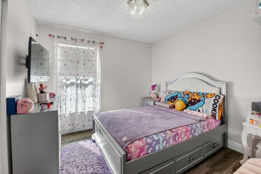 24 Misty Meadow Drive, Boynton Beach, FL 33436 Photo