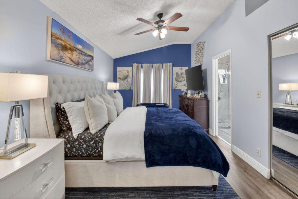 24 Misty Meadow Drive, Boynton Beach, FL 33436 Photo