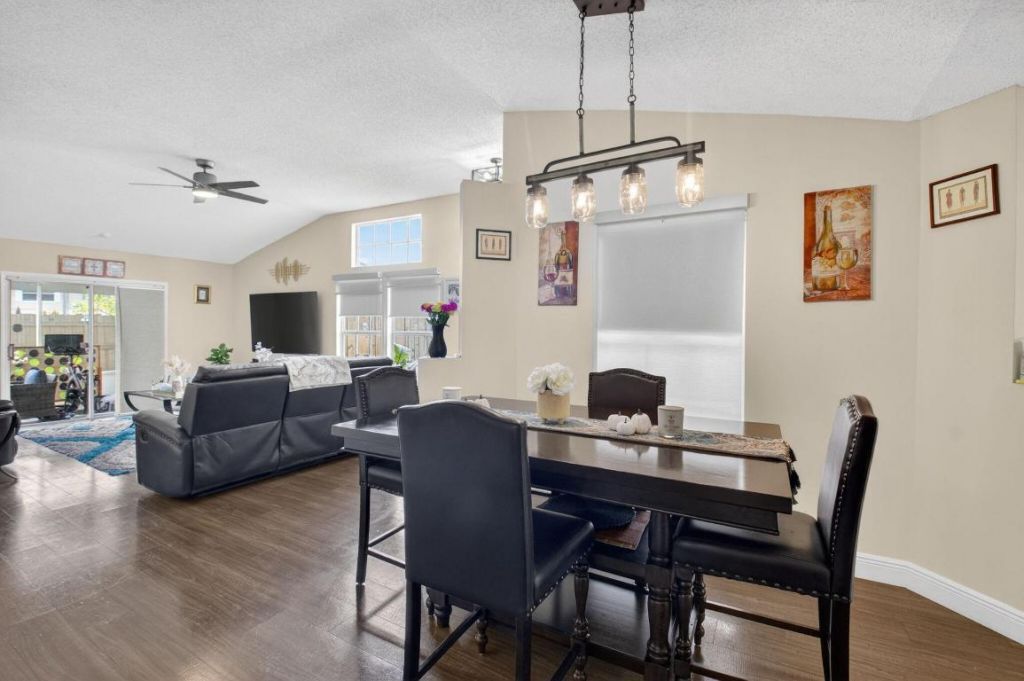 24 Misty Meadow Drive, Boynton Beach, FL 33436 Photo