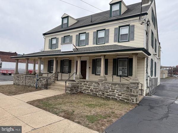 2612 18 BRIDGE STREET, PHILADELPHIA, PA 19137