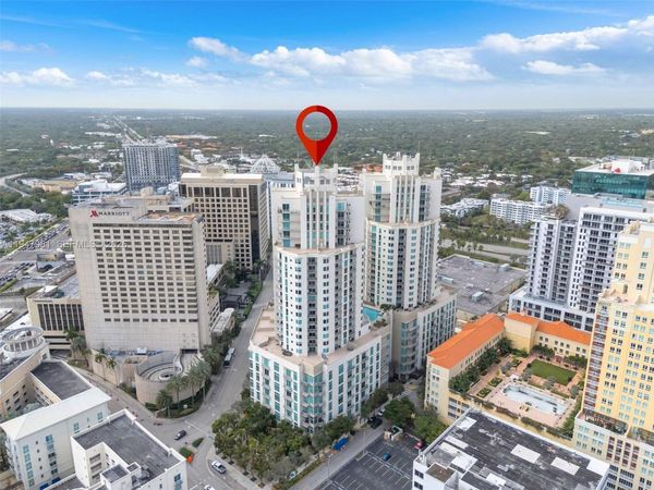 9066 SW 73rd Ct, Unit 504, Miami, FL 33156