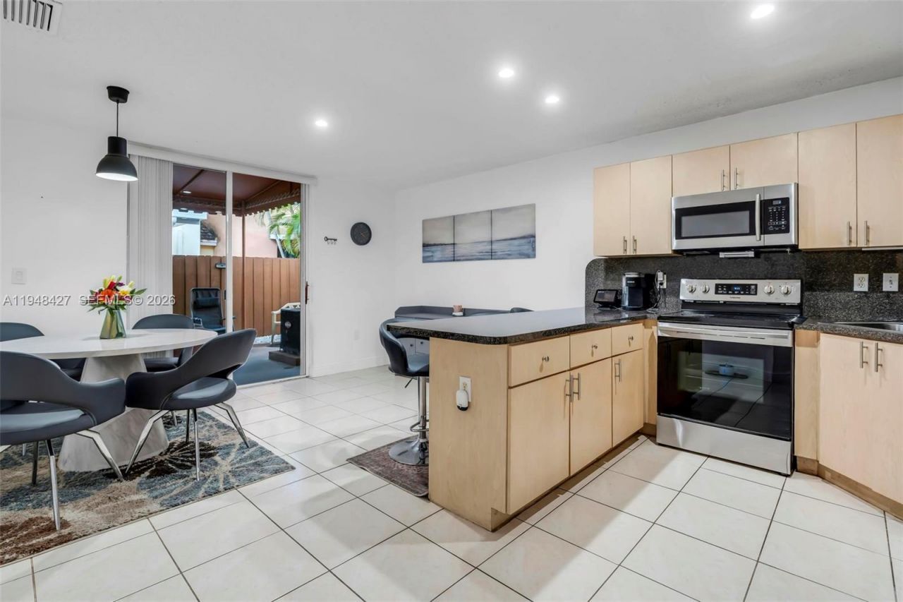 8735 SW 158th Path, Miami, FL 33193 Photo