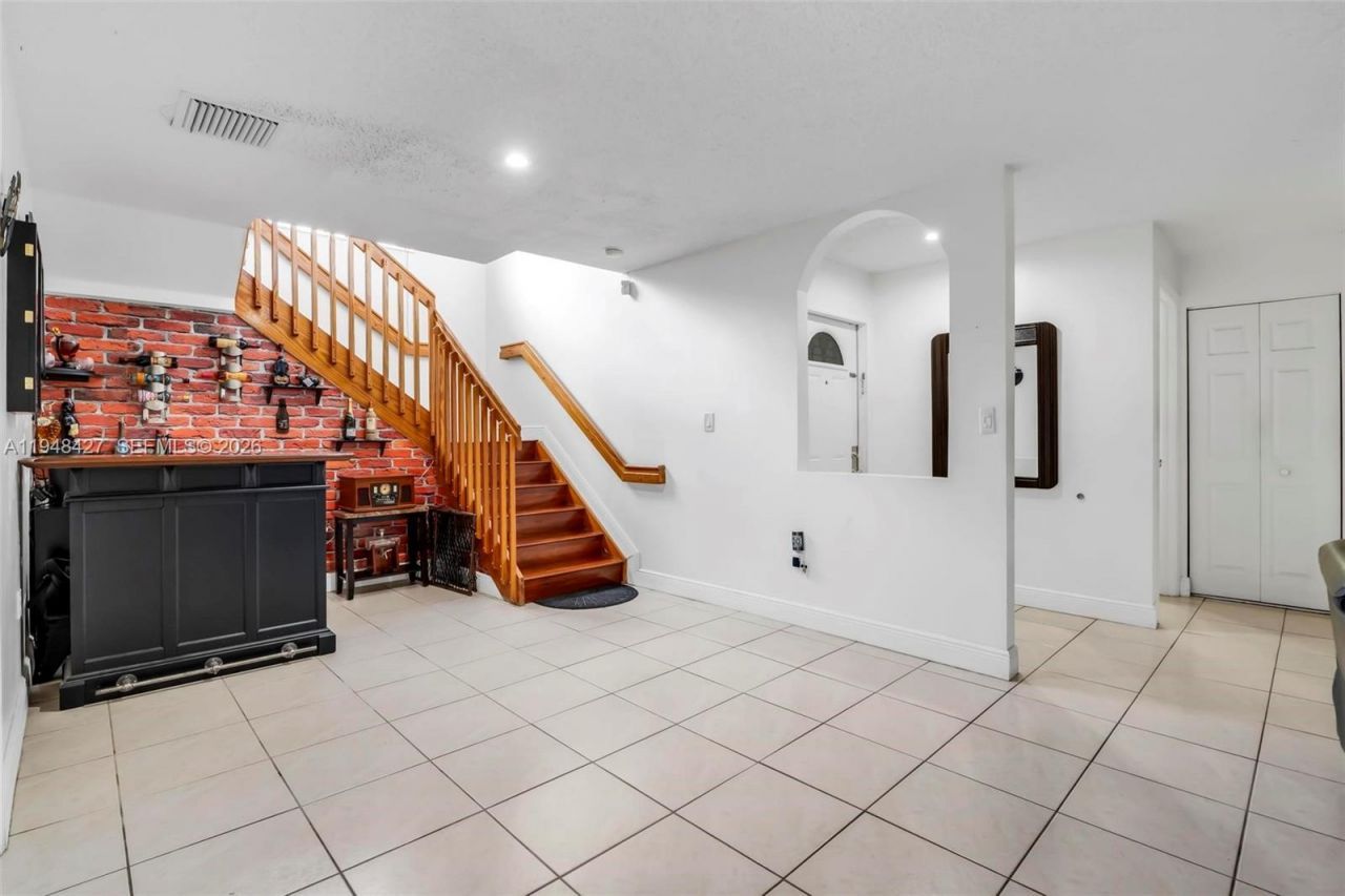 8735 SW 158th Path, Miami, FL 33193 Photo