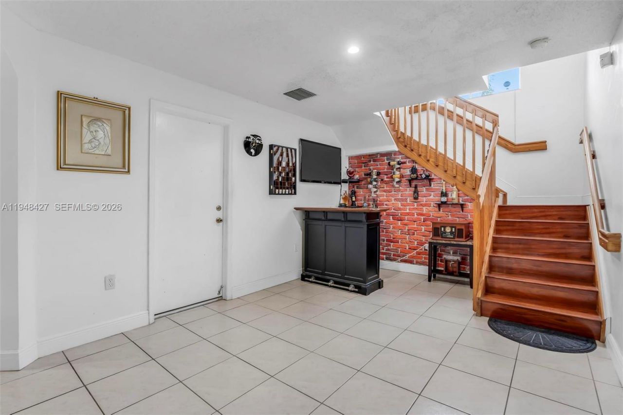 8735 SW 158th Path, Miami, FL 33193 Photo