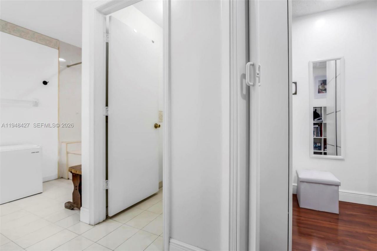 8735 SW 158th Path, Miami, FL 33193 Photo