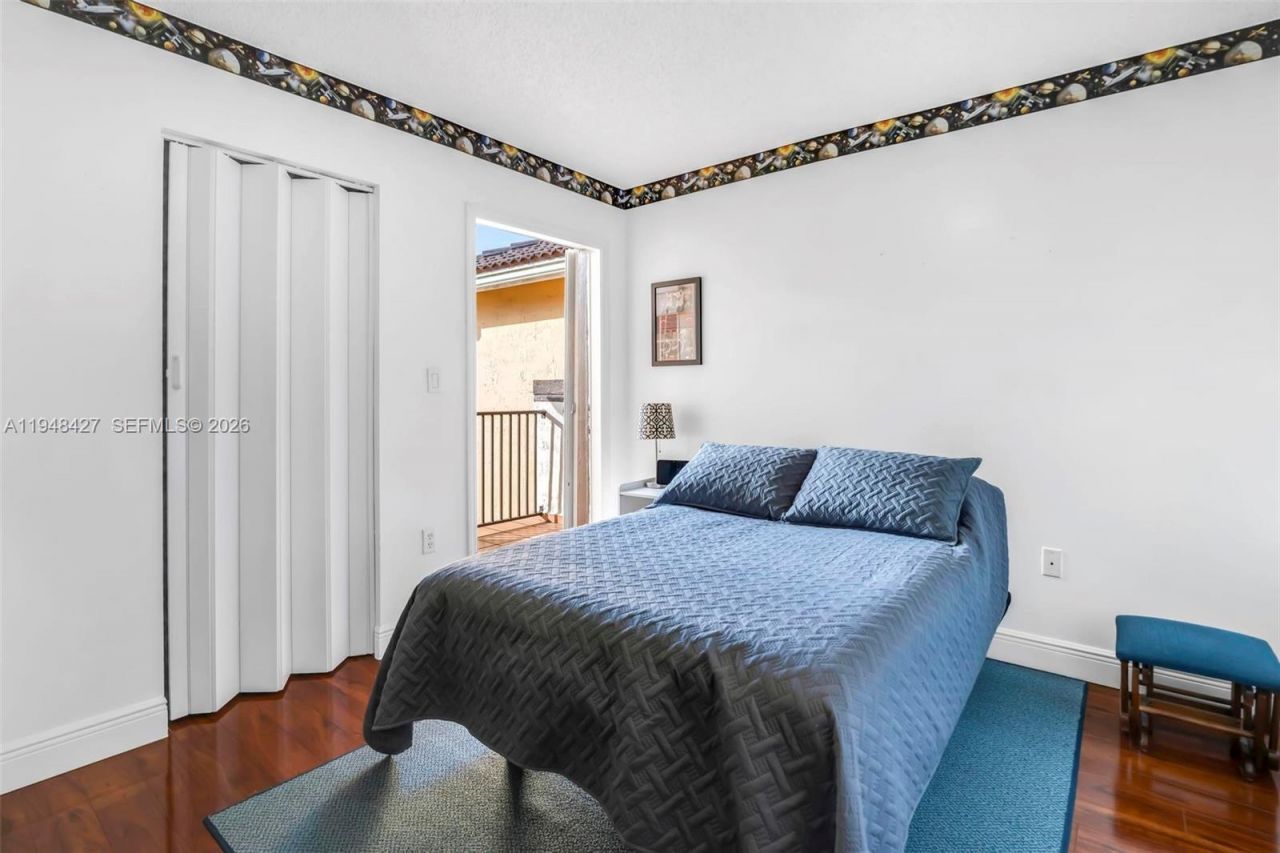 8735 SW 158th Path, Miami, FL 33193 Photo