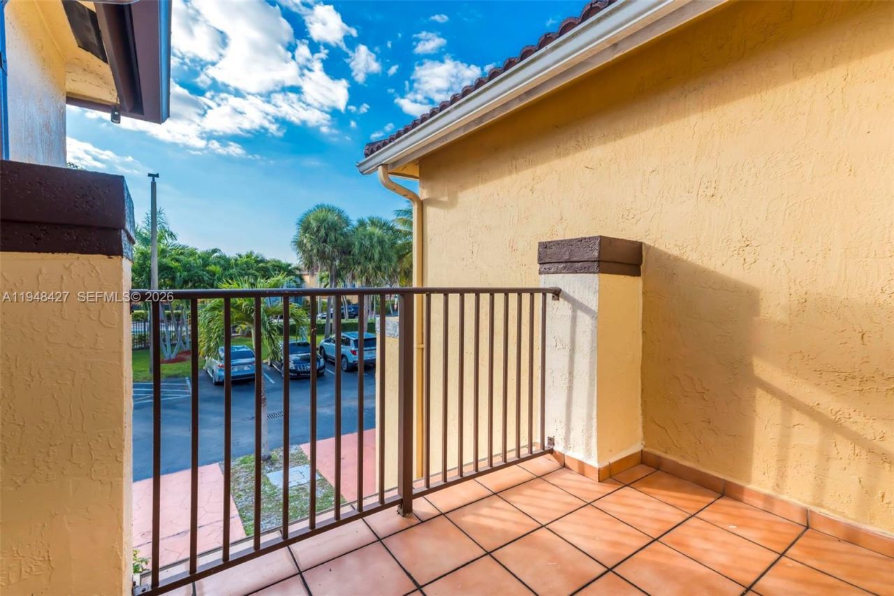 8735 SW 158th Path, Miami, FL 33193 Photo