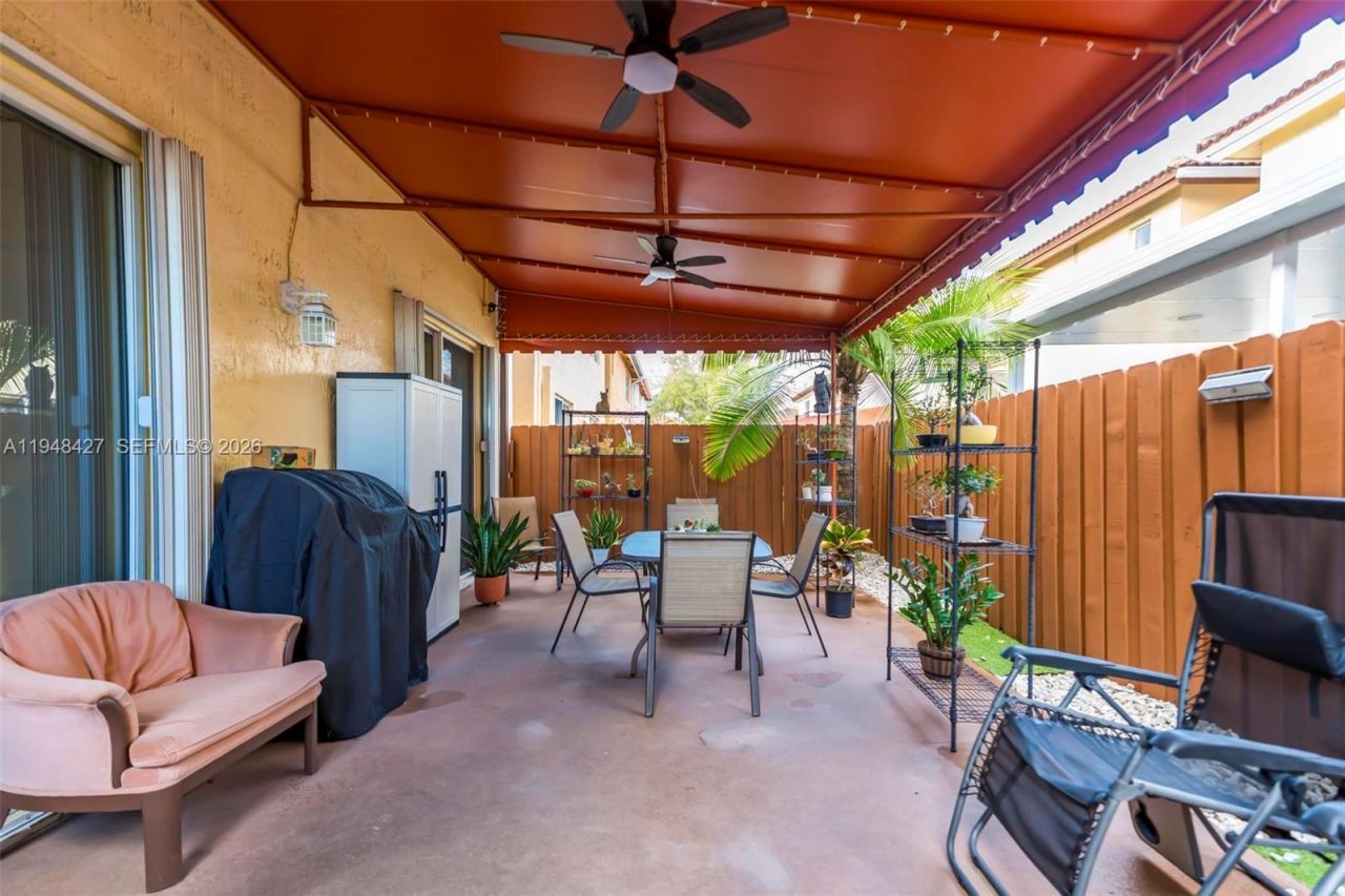 8735 SW 158th Path, Miami, FL 33193 Photo