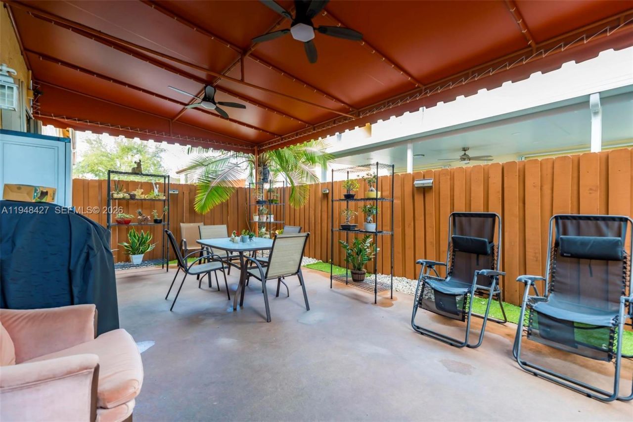 8735 SW 158th Path, Miami, FL 33193 Photo