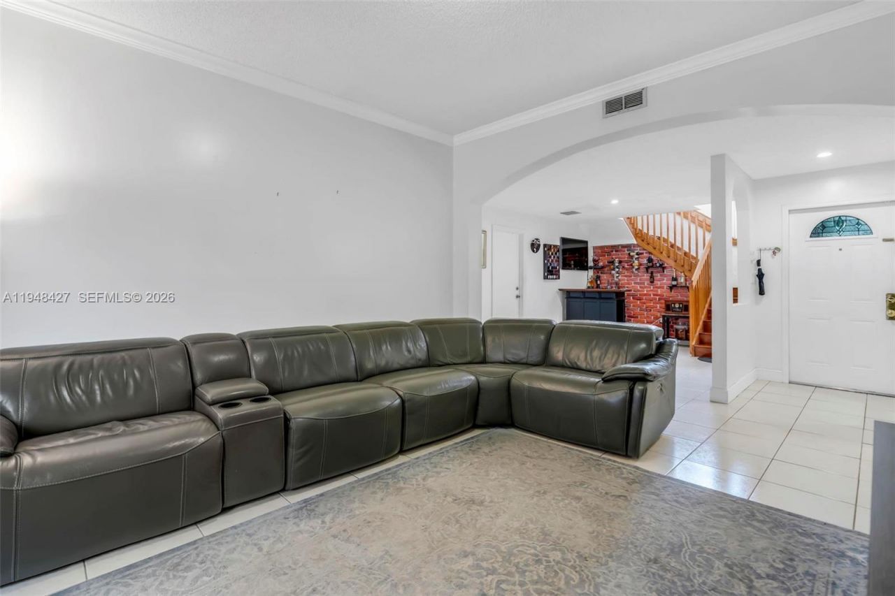 8735 SW 158th Path, Miami, FL 33193 Photo