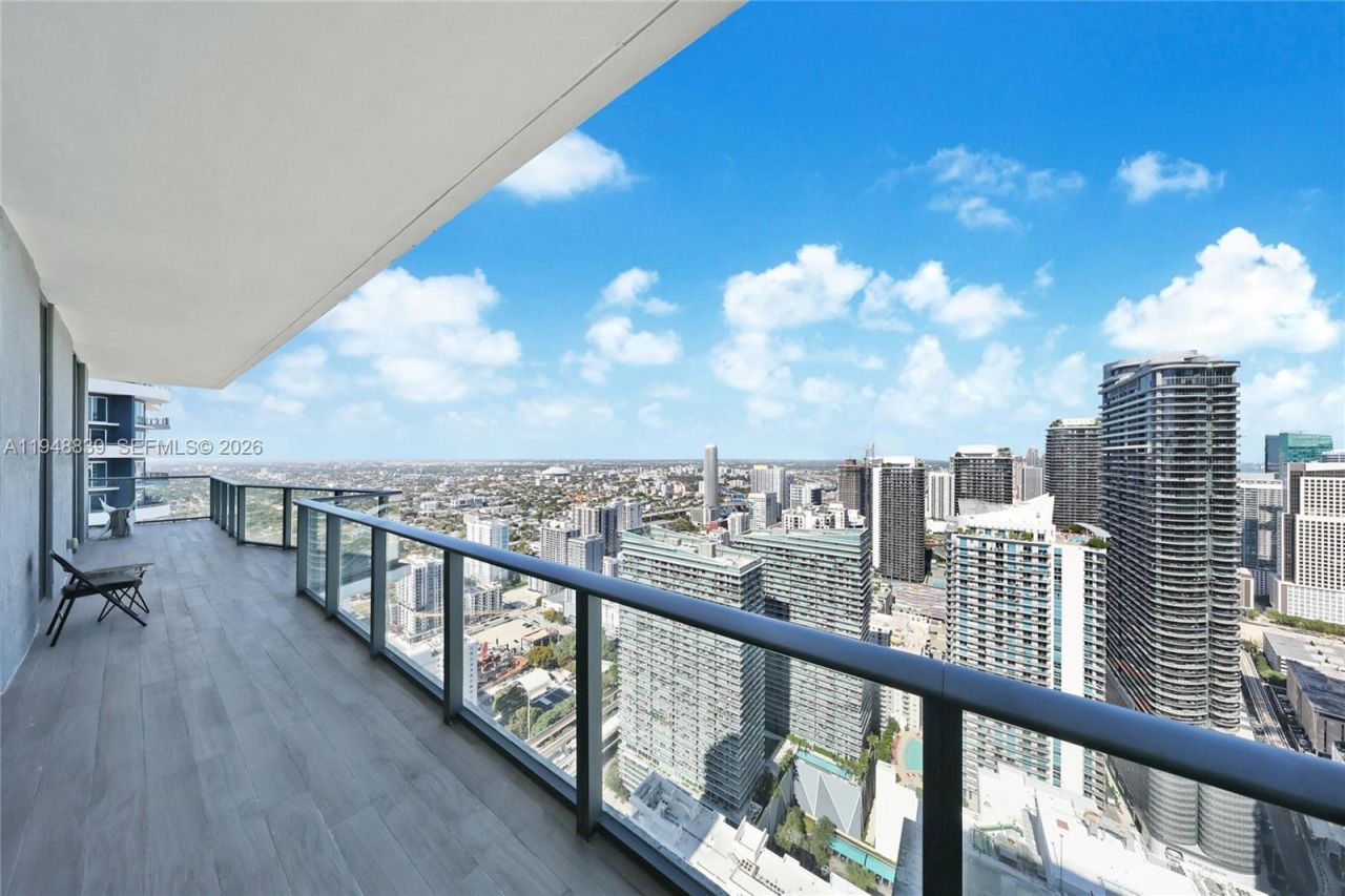 1300 S Miami Ave, Unit PH5110, Miami, FL 33130 Photo