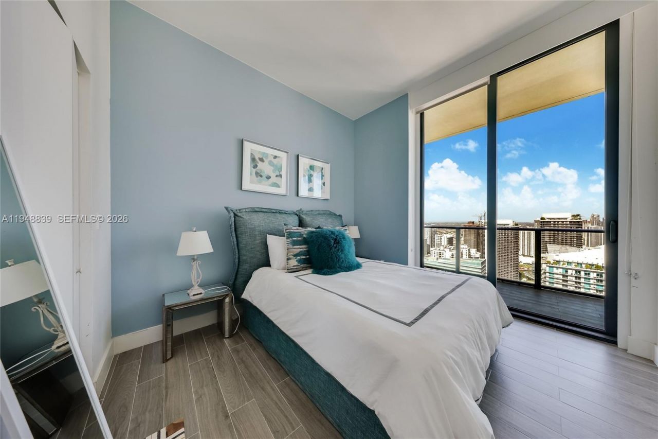 1300 S Miami Ave, Unit PH5110, Miami, FL 33130 Photo