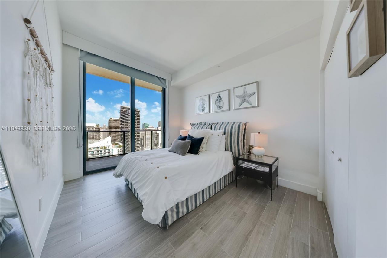 1300 S Miami Ave, Unit PH5110, Miami, FL 33130 Photo