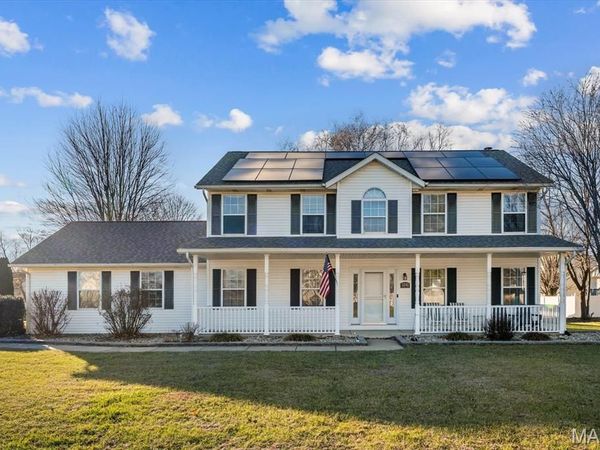 3241 Millbrook Dr, Belleville, IL 62221