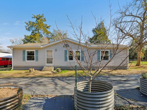 6975 Silvermine Rd, Harwood, TX 78632