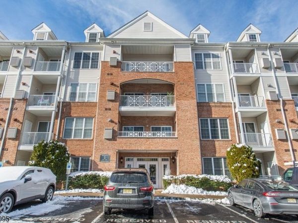 1408 Wharton Ct, Riverdale, NJ 07457