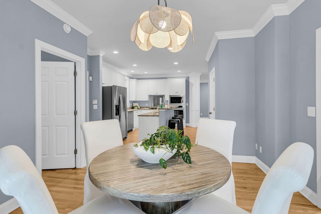 287 Beresford Creek Street Photo 17