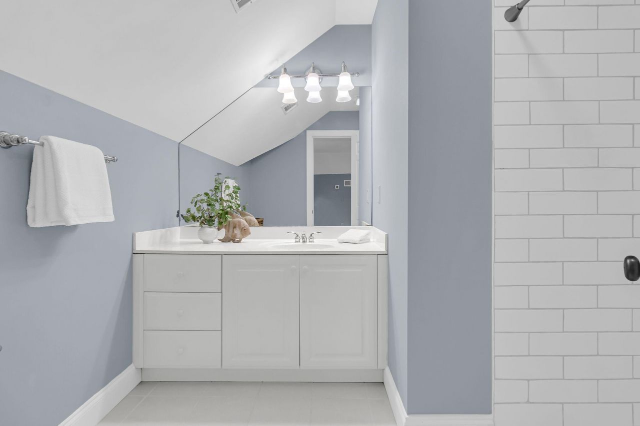 287 Beresford Creek Street Photo 24