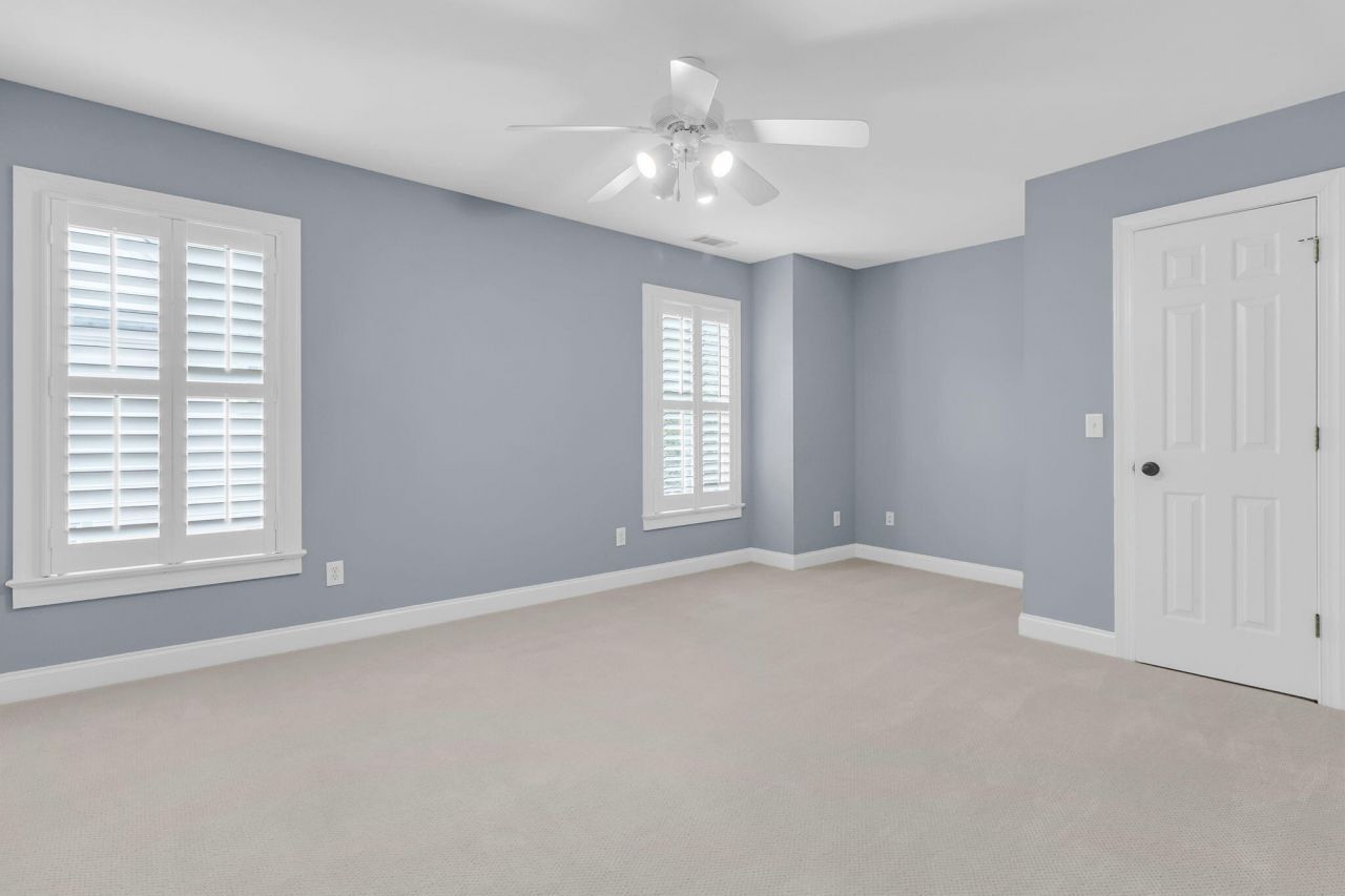 287 Beresford Creek Street Photo 35