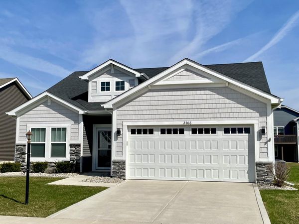 2406 Caspian Lane, Valparaiso, IN 46385