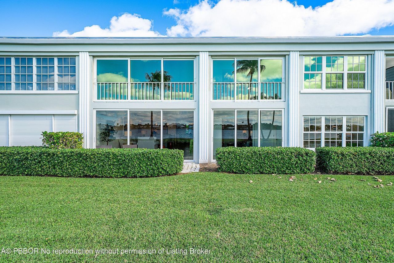 2170 Ibis Isle Road, Unit 2, Palm Beach, FL 33480 Photo