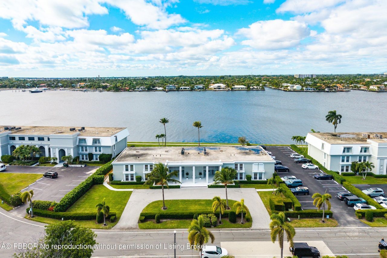2170 Ibis Isle Road, Unit 2, Palm Beach, FL 33480 Photo